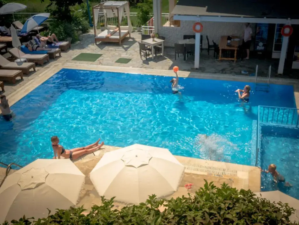 Hotel Coral