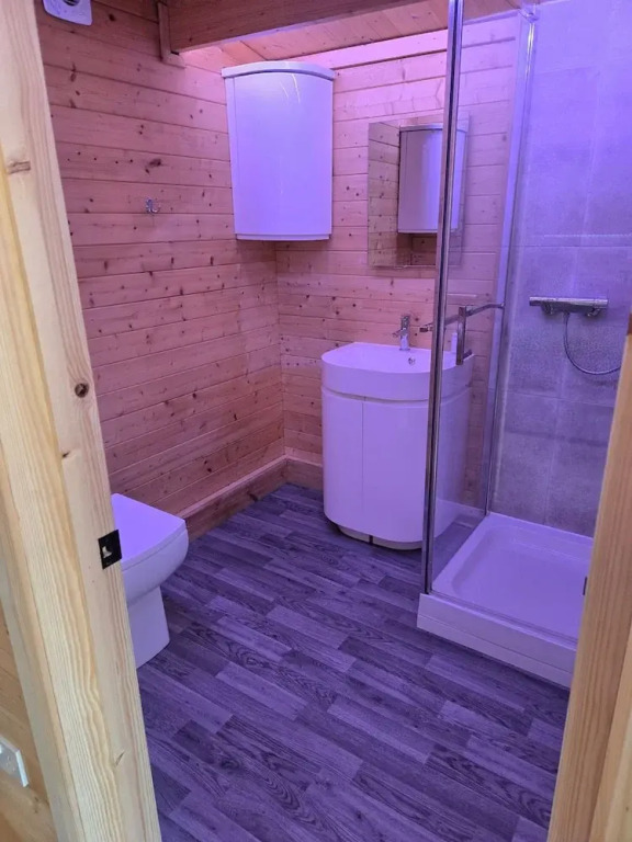 Pet Friendly Private Cabin Town Eurotunnel Beach