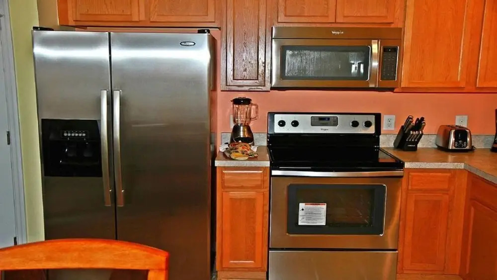2 Miles to Disney, 3BR Home Free Wifi/crib, Best Location!