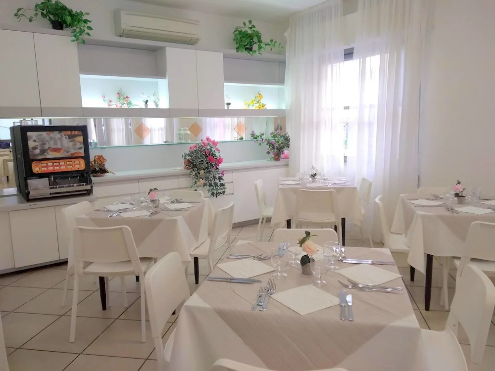 Hotel La Bella Vita