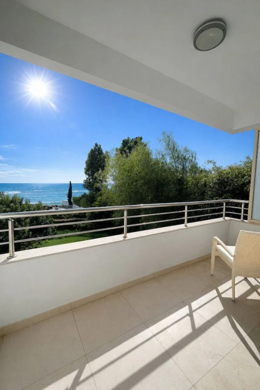 Gulf Beach Apartment
