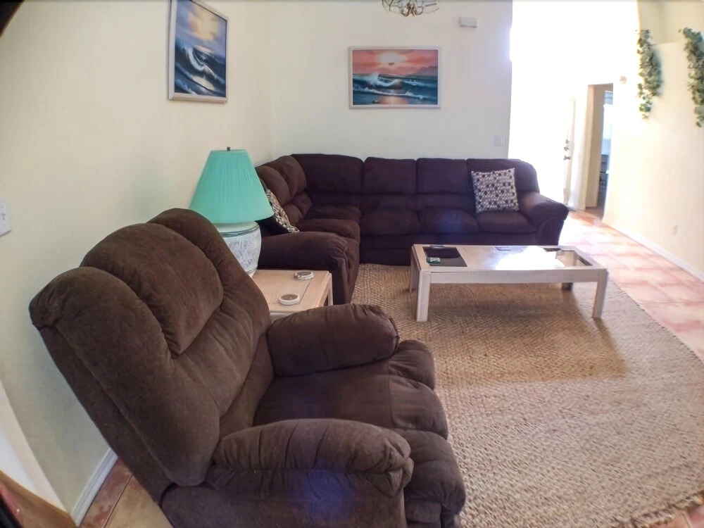 Golf Course View Private Pool ! 3 Bedroom Home