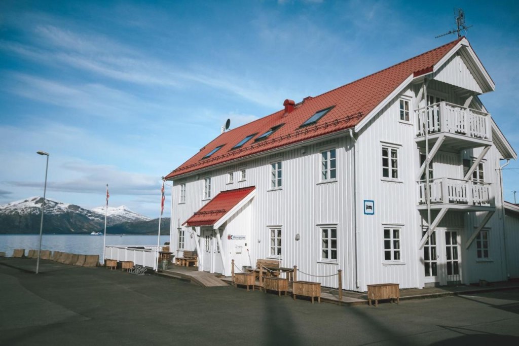 Brygga Hotel