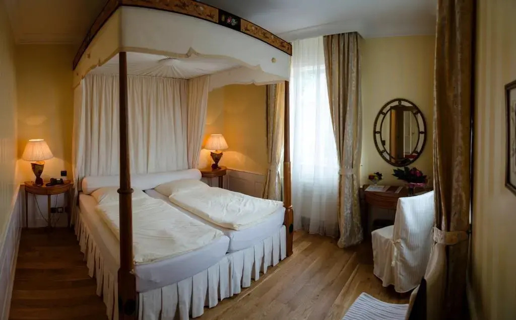 Hotel Snorrenburg GmbH
