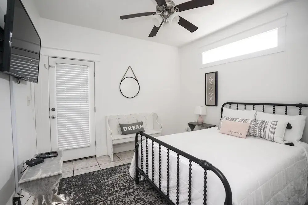 Sunnyside Up by Panhandle Getaways