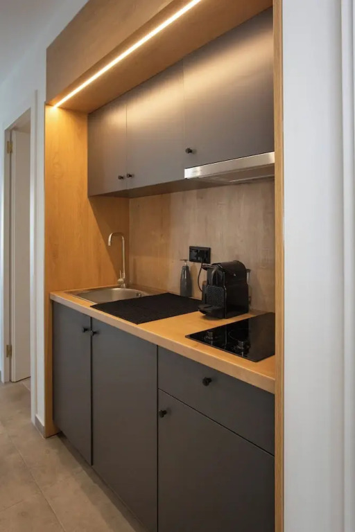 Griffin Suites