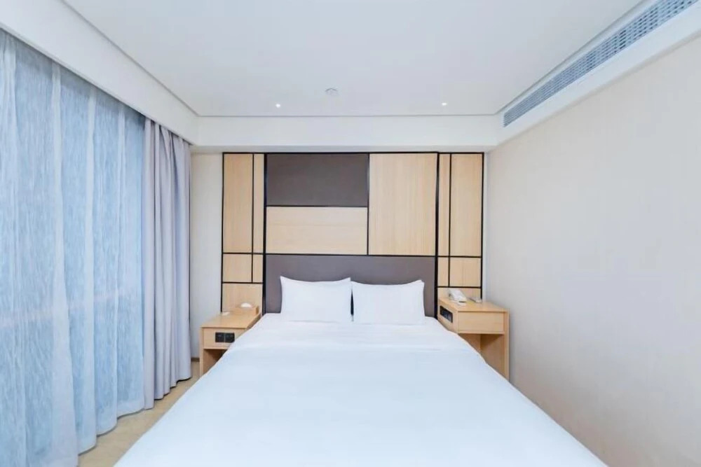 Отель Ji Hotel Changzhou Dinosaur Park