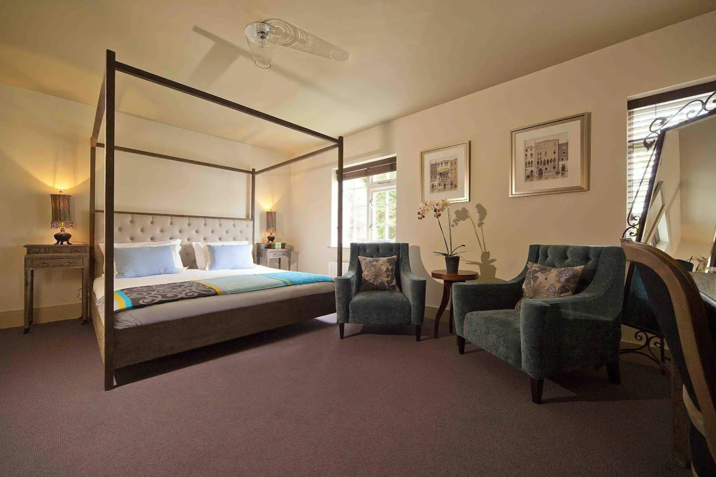 Bella Luce Hotel