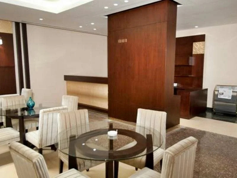 Dior Apartments