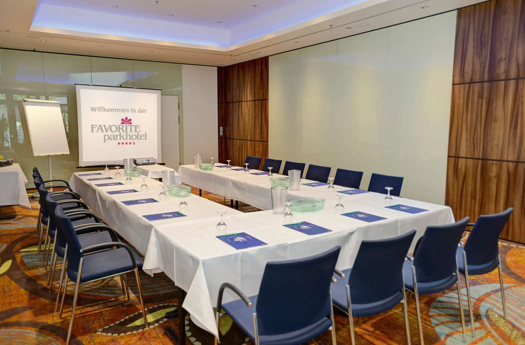 FAVORITE Parkhotel I Spa - Business - Fine Dining