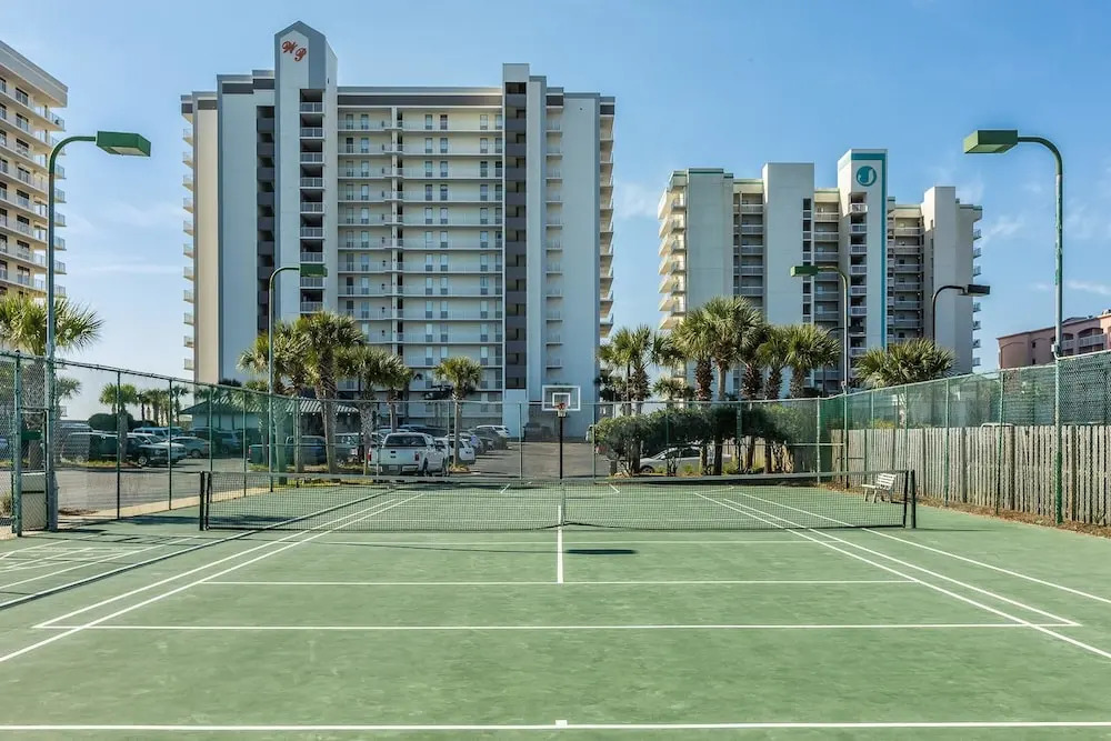 Windward Pointe 102