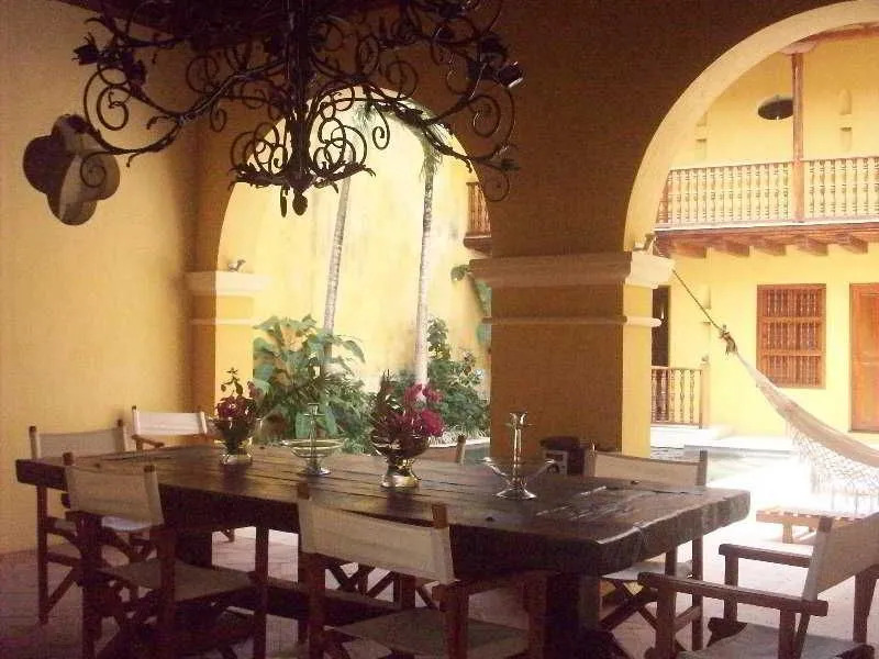 Pierre Casa Boutique