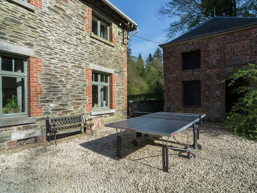 Bièvre Forest-Edge Retreat