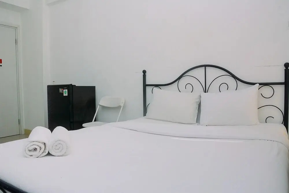 Simply and Homey Studio at Green Pramuka Apartment