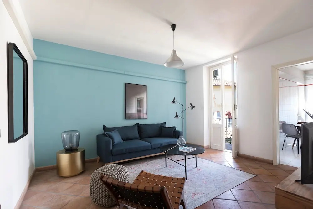 On Via Delle Quattro Fontane Apt 6