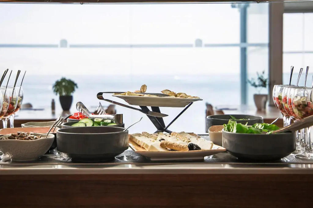 Ray Hotel Corfu