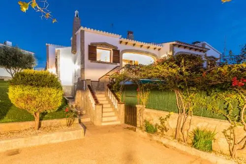 Chalet Joan i Nuria By homevillas360