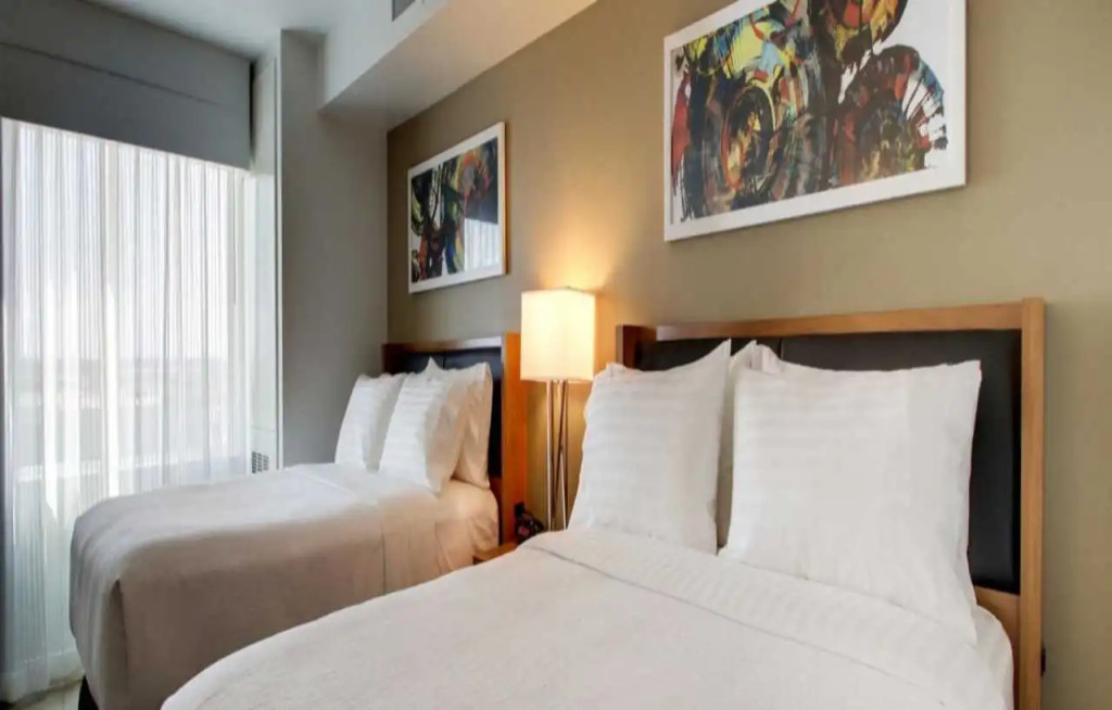 Holiday Inn & Suites Peoria At Grand Prairie by IHG