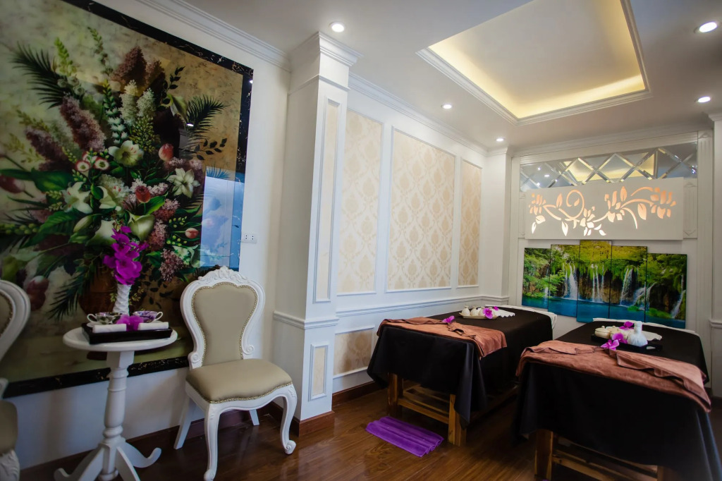 Hanoi Cristina Hotel & Travel