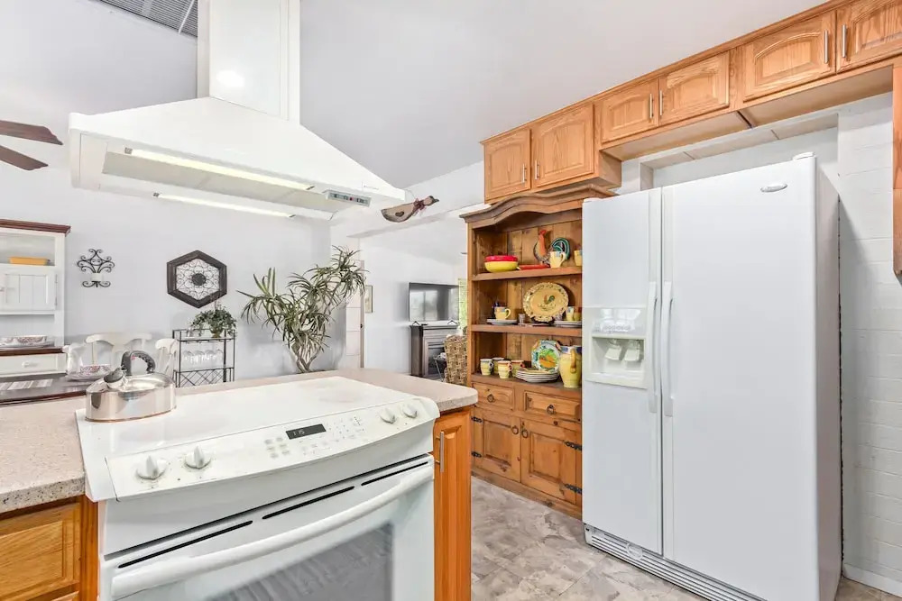 105th Sun City 2 Bedroom Home by Redawning