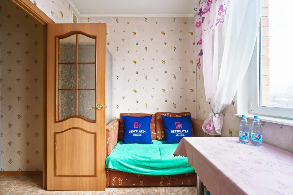 BestFlat24 (БэстФлэт24) на улице Снежная