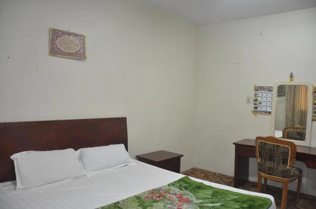 Al Buainain Apartments