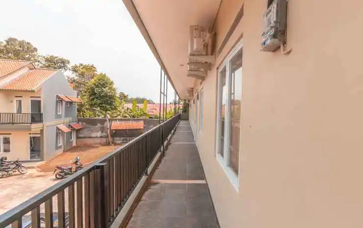 Green Leafs Katulampa by OYO Rooms