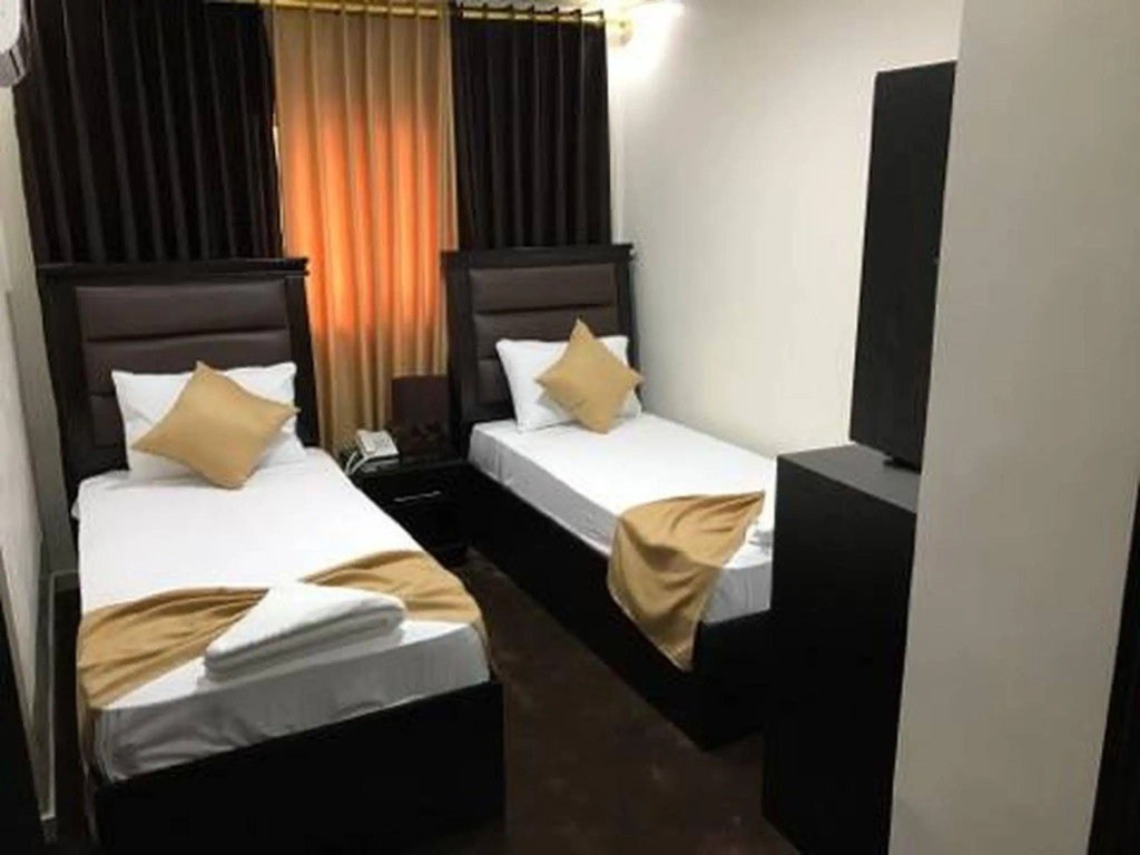 Peace Way Hotel