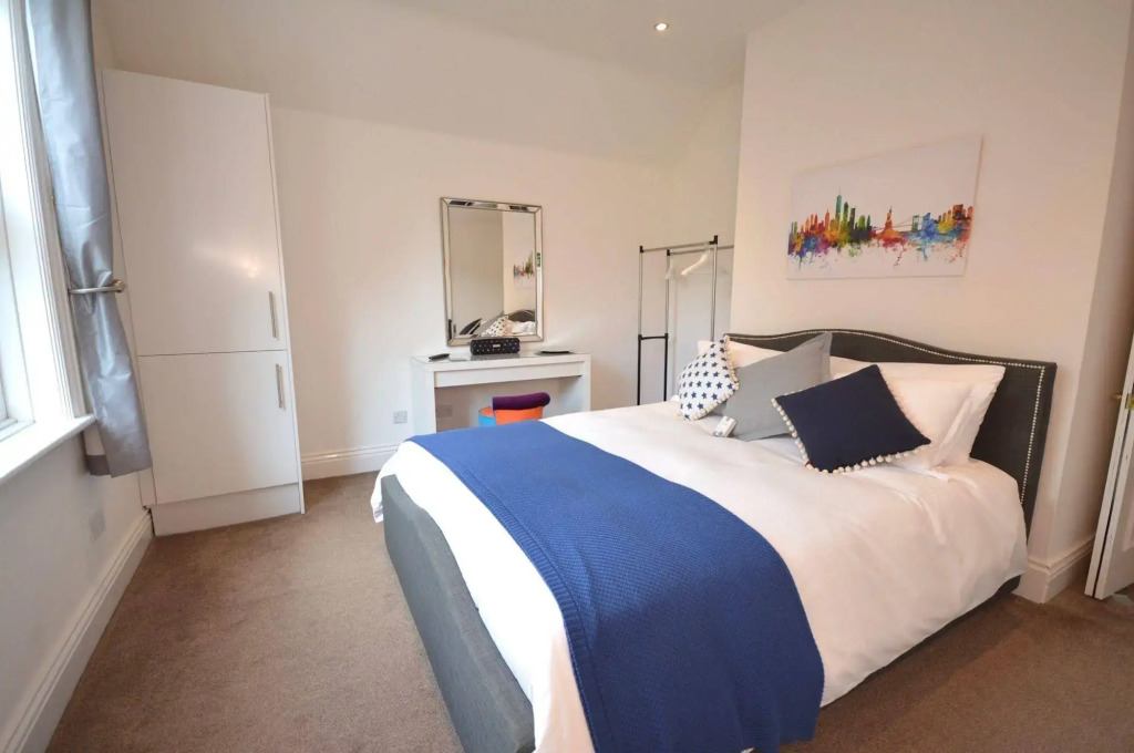 Stonefield Apartments