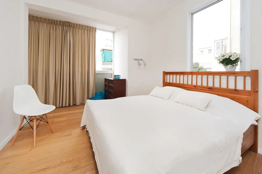 Sea N' Rent Spacious Family TLV Apartments