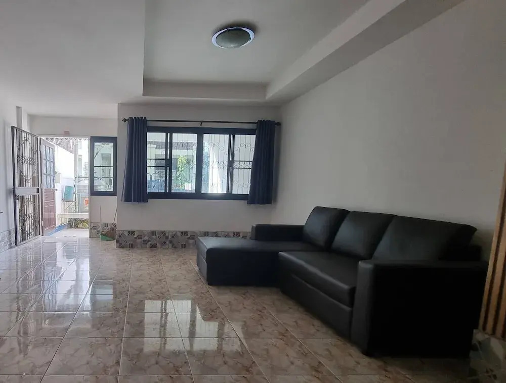 Chiang Mai Oasis 2-bedroom Home With Private Entrance & Modern Amenities