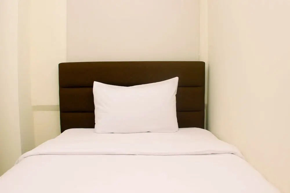 Comfort And Well Design 2Br With Working Room At Meikarta Apartment