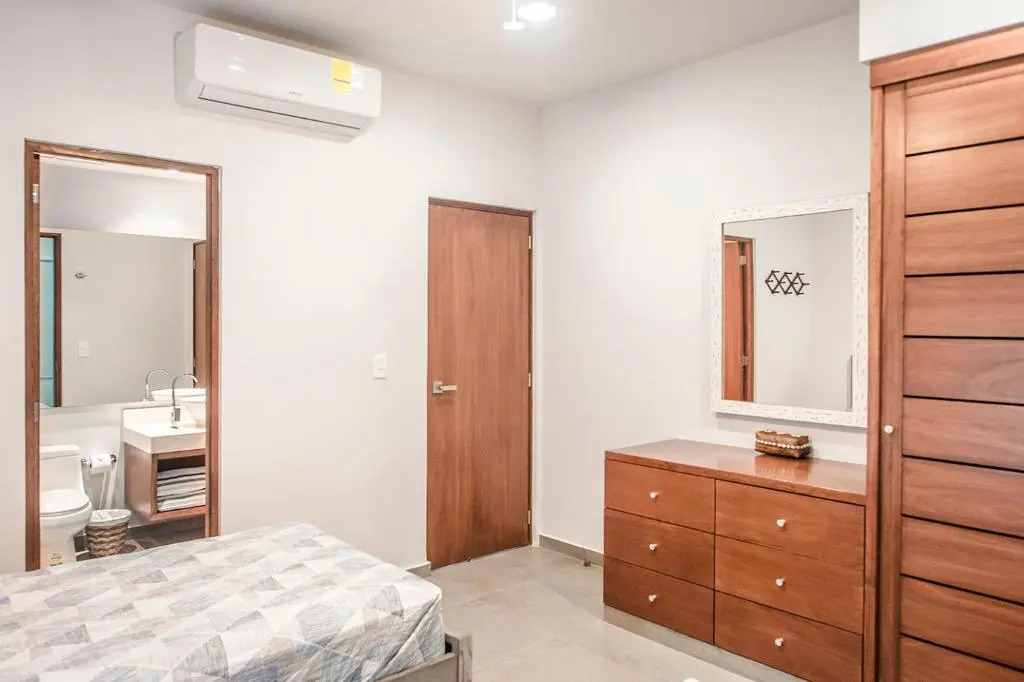 Serene modern condo, 2 BD & snorkel & 200 MB WIFI