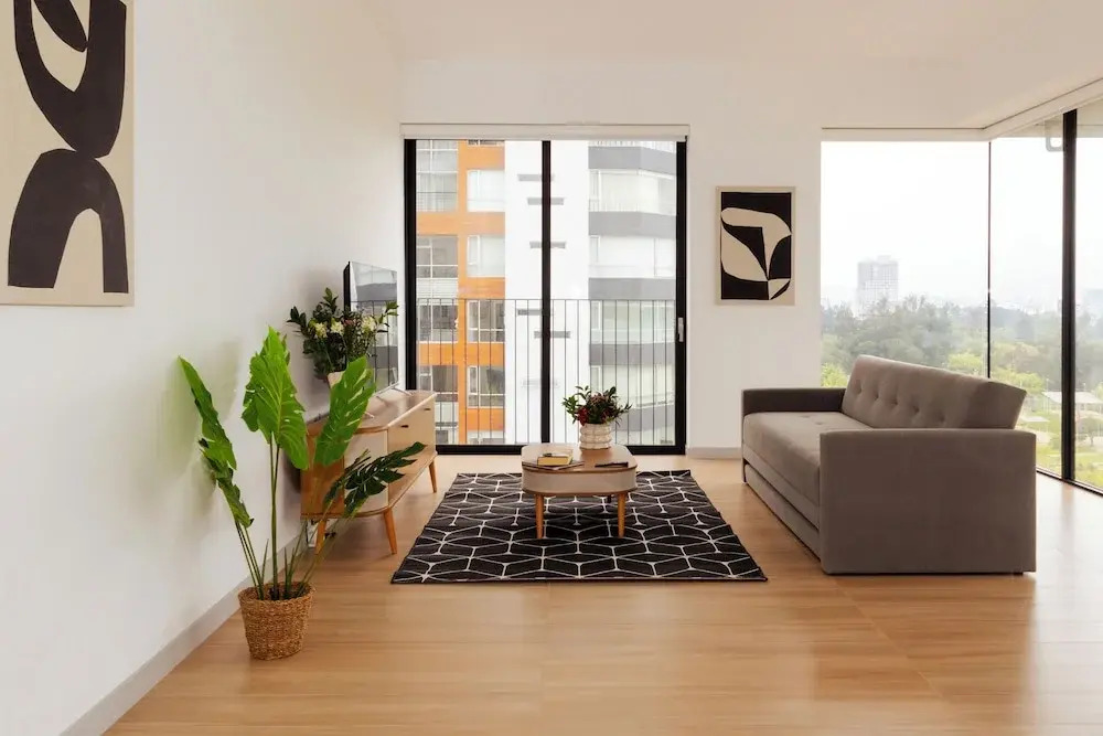 Top Rentals Qorner