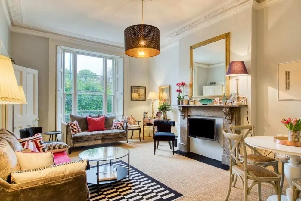 Colourful & Light 2bed Apt, Close to Tube in Kilburn