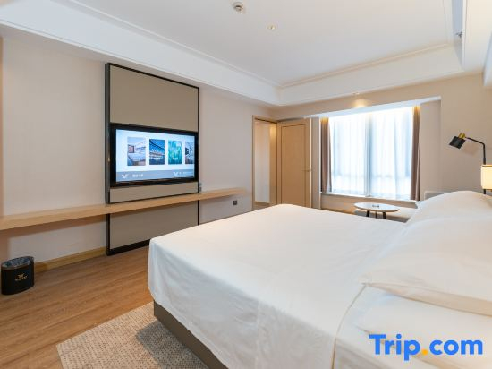 Vienna International Hotel (Lugu High-tech Zone Jiashanhu Park)