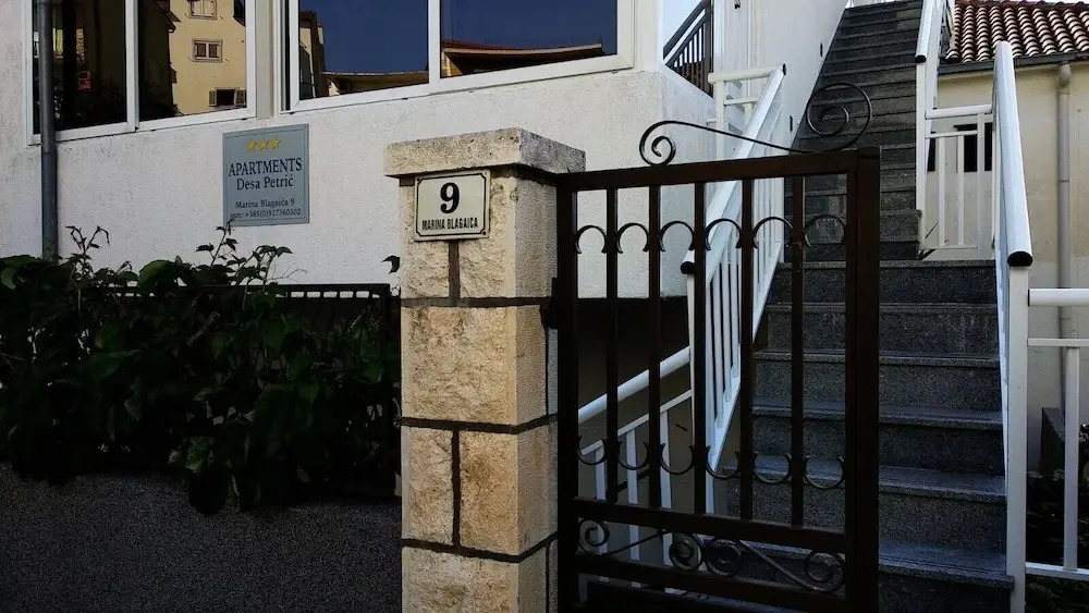 Apartments Desa Petric