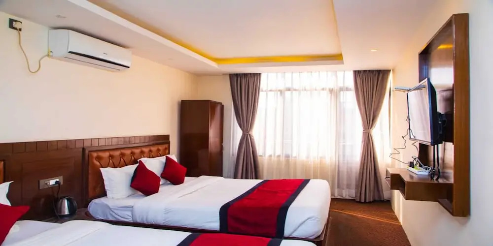 MeroStay004