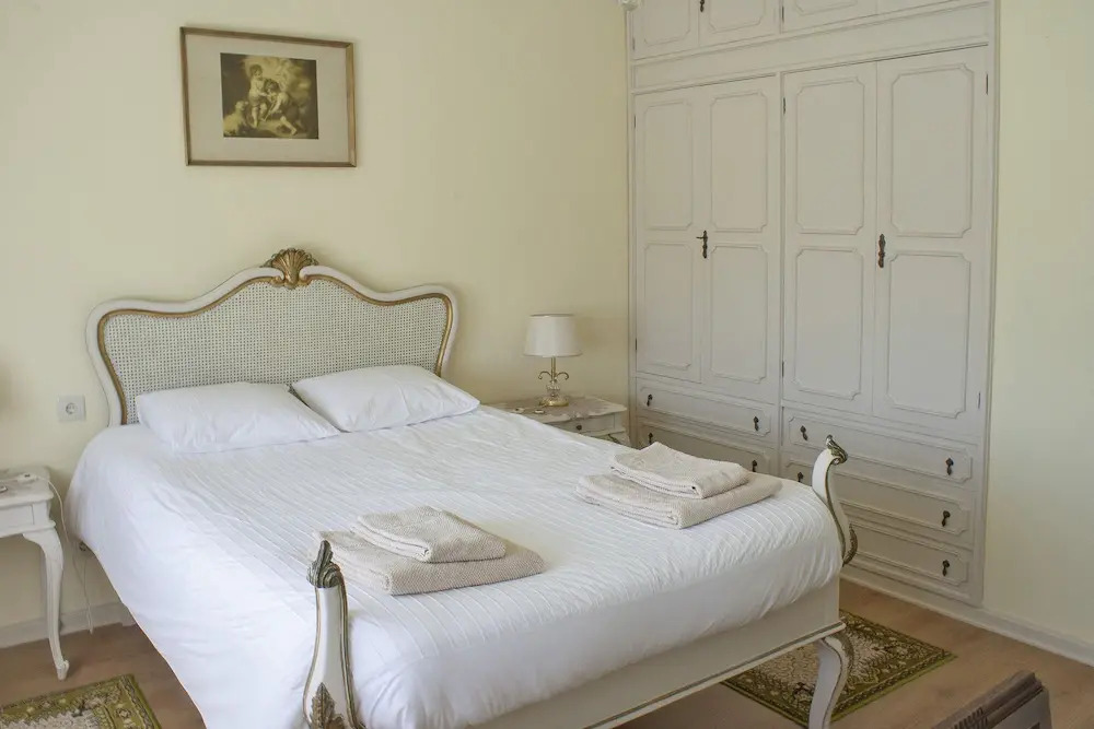 Burgos House