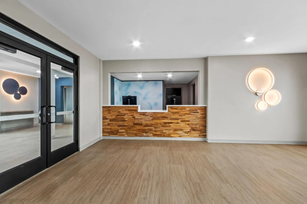 Echo Suites Extended Stay By Wyndham Phoenix-Peoria/Glendale