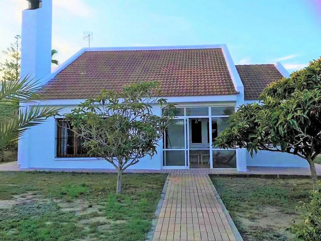 Belvilla by OYO Chalet San Miguel de Salinas