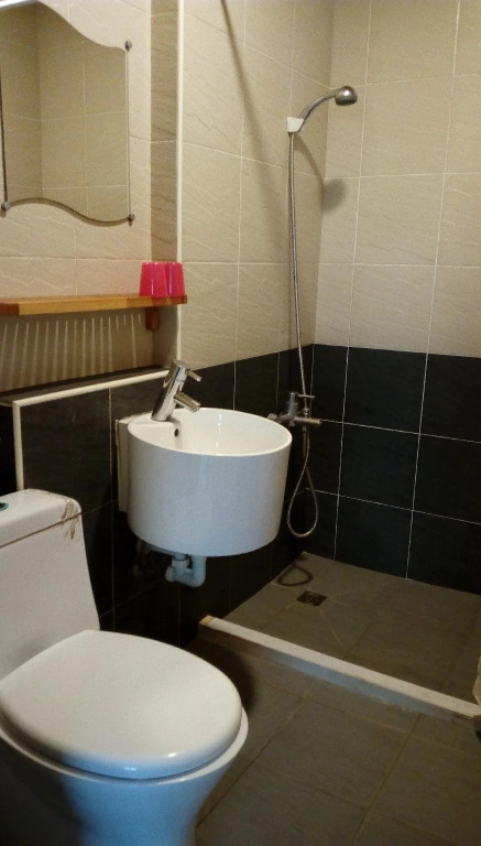 Dear Hostel