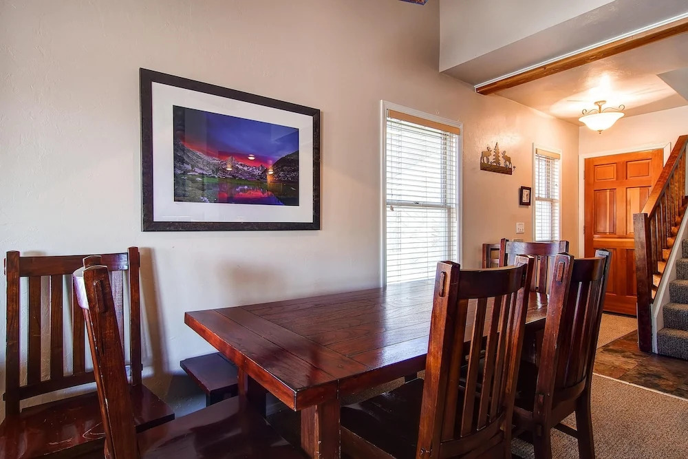 1048-1052 Empire Ave by Park City Lodging