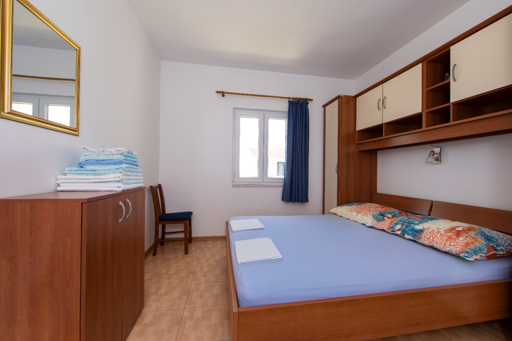 Apartment Ruzica - with sea view: A1 - plavi Igrane, Riviera Makarska