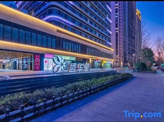 Qianxun · Movie Hotel