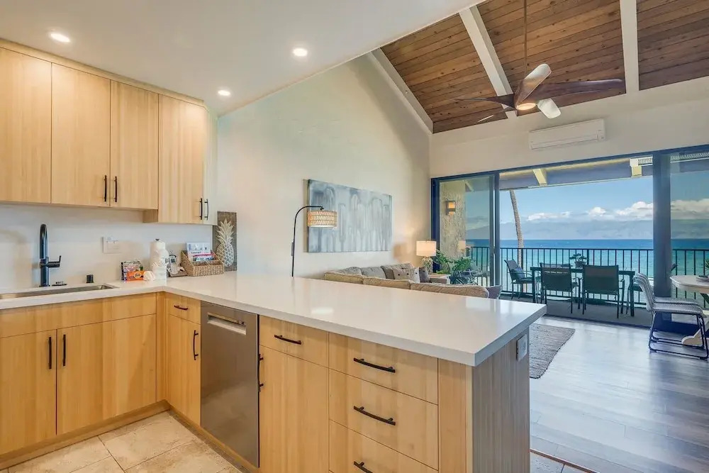 Papakea #f407 2 Bedroom Condo by RedAwning