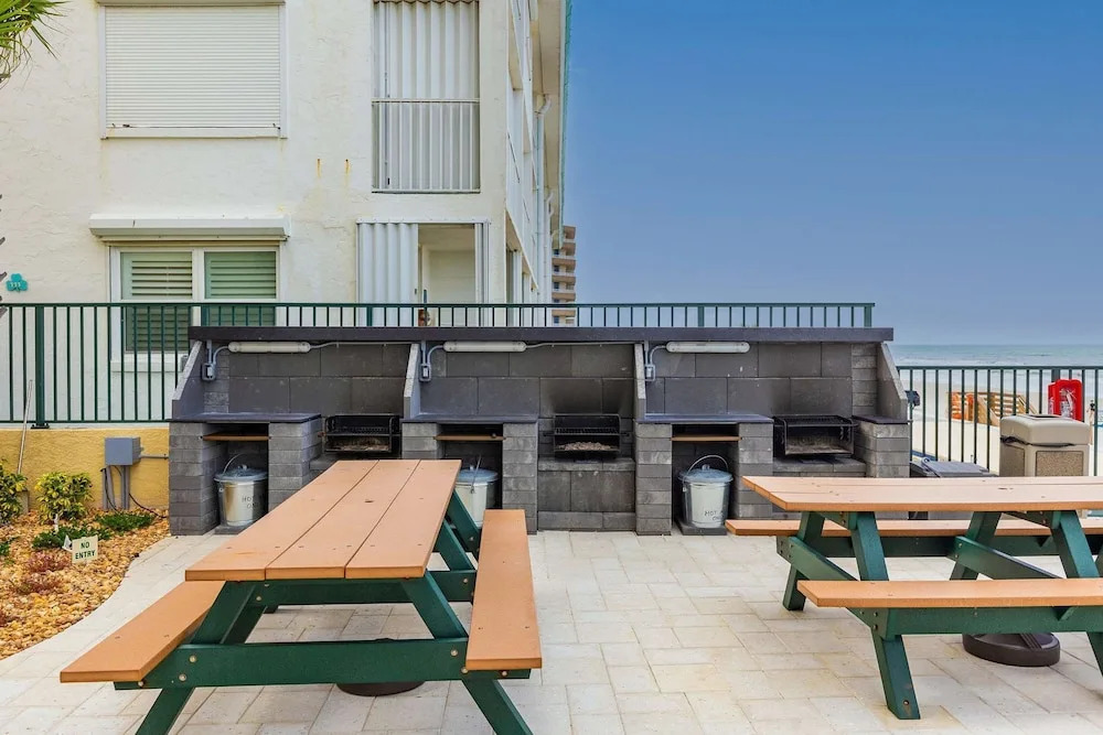 Ocean Views Pool Hot Tub Seahorse Suite 907