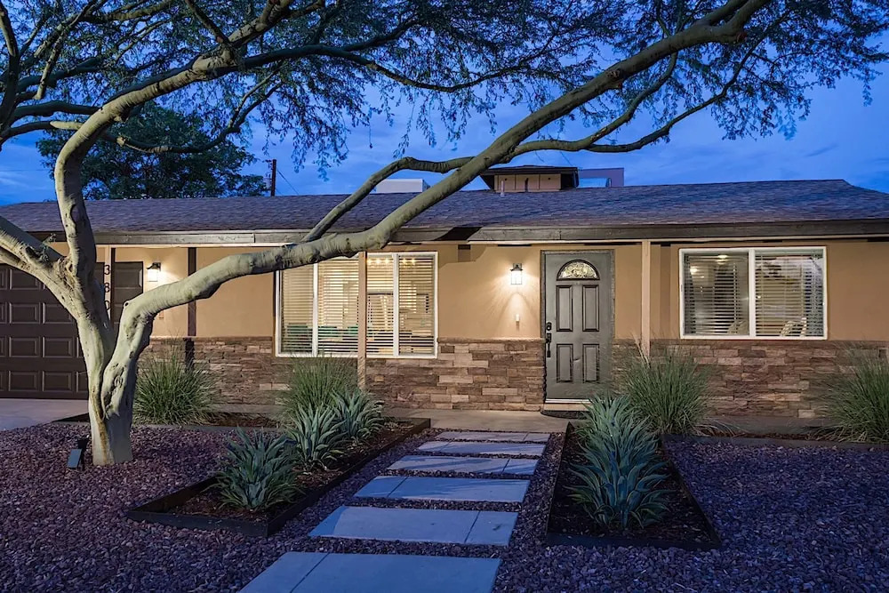 Desert Sun 3 BR by Casago