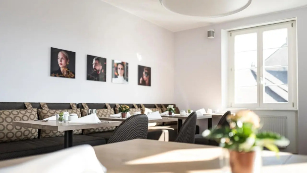 Kunsthotel "Drei König" am Marktplatz Stadt Lörrach