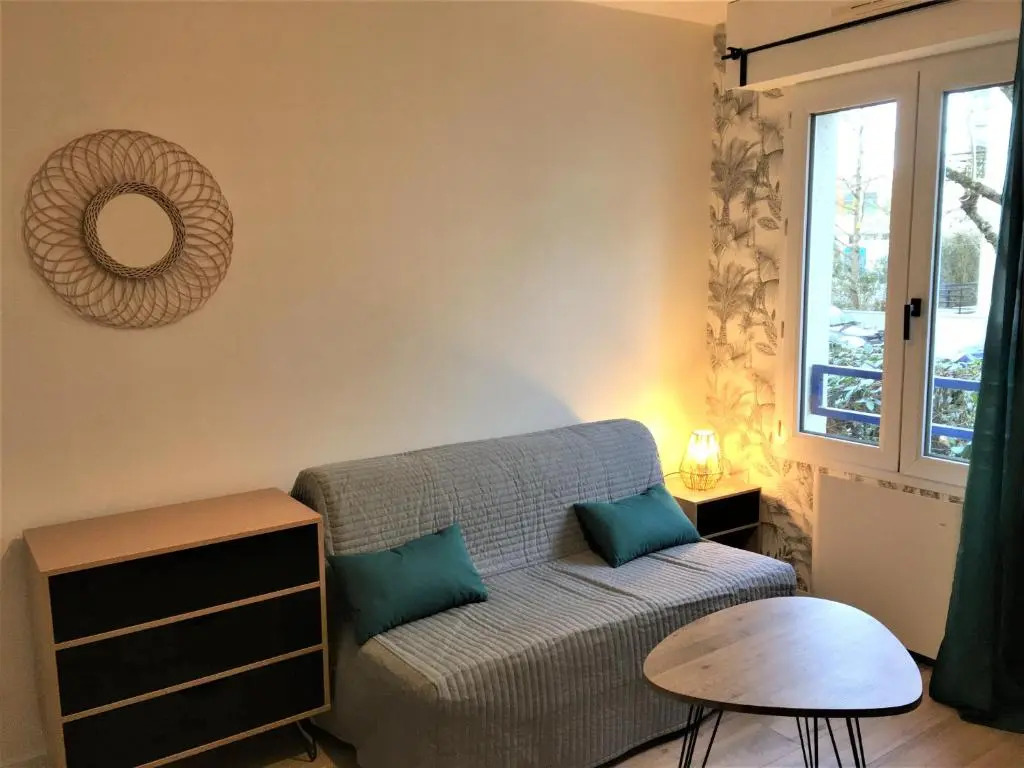 Agreable Studio Calme - Proche Tramway Et Centre